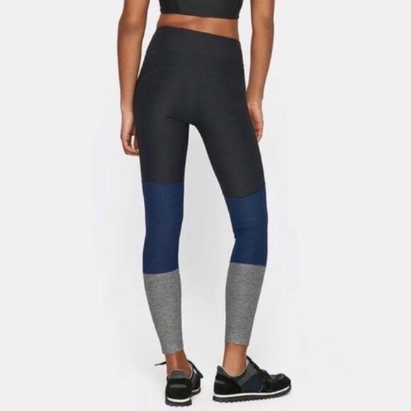 Outdoor Voices 7/8 Gradient Leggings Tri-color XS - Picture 4 of 9